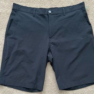 Men’s Callaway golf shorts size 38
